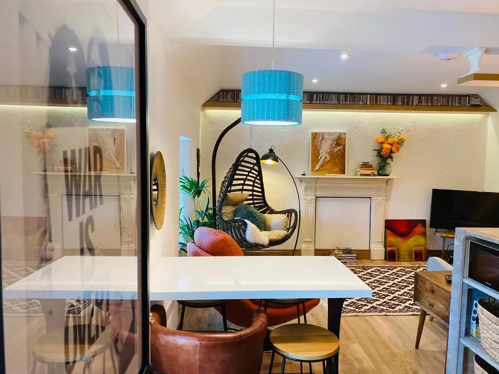3 Bed Apartment/Explore The Area/Enjoy Our Pub Galway Irlanda