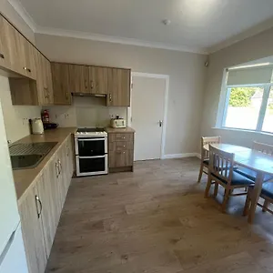 Apartment Yeats Self Catering And Bar, Galway